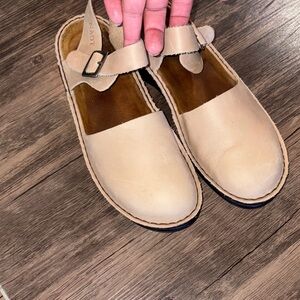 NAOT Gardenia Sandals Closed Toe SLING BACK WHITE Leather Shoes Womens Size 41